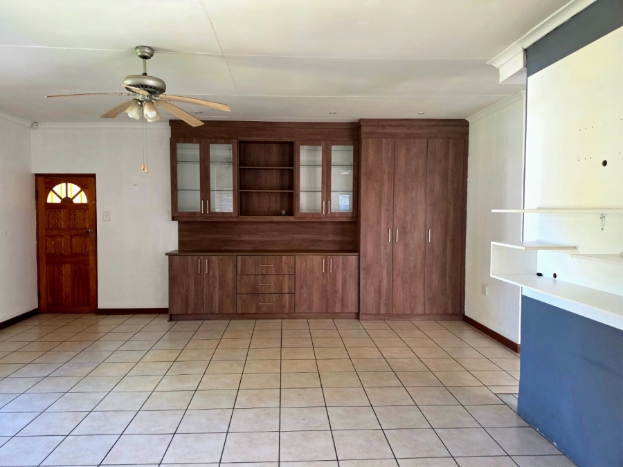 4 Bedroom Property for Sale in Oosterville Northern Cape